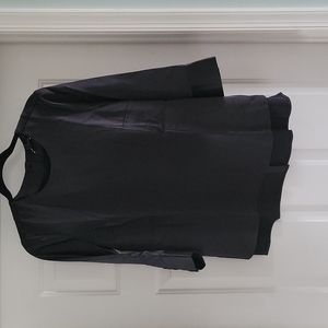 Universal Standard XXS Satin Crew Louise shirt